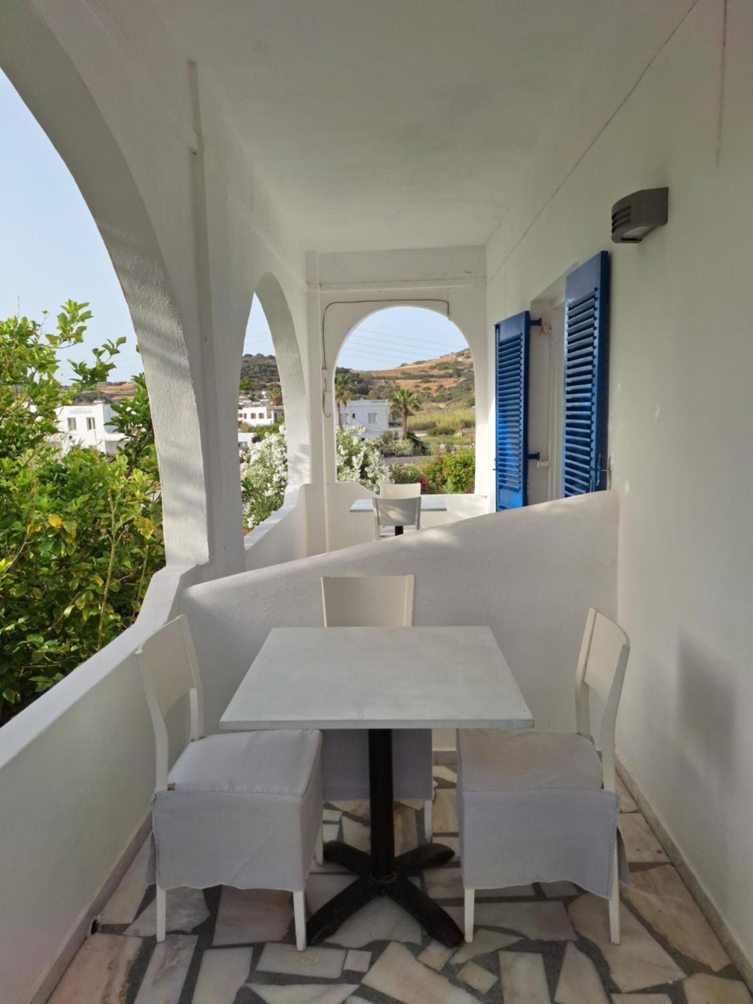 גאליסאס Εvi Evan Hotel מראה חיצוני תמונה