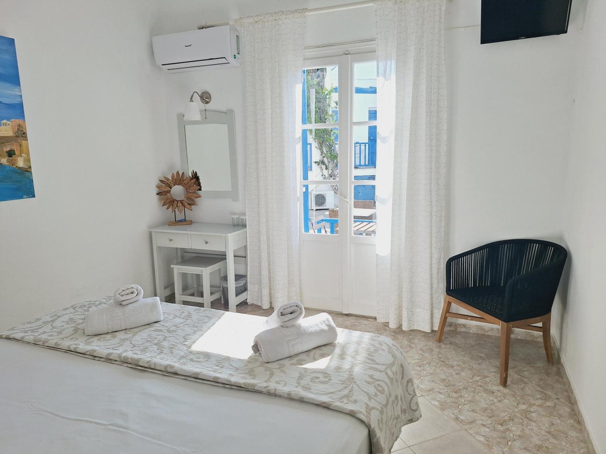 גאליסאס Εvi Evan Hotel מראה חיצוני תמונה