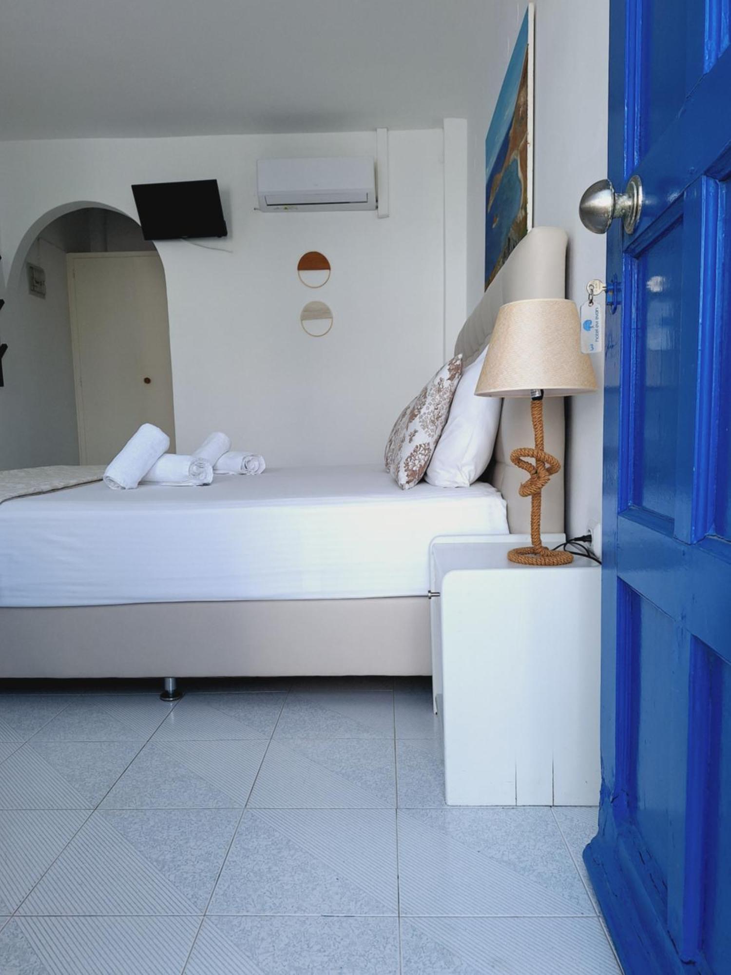 גאליסאס Εvi Evan Hotel מראה חיצוני תמונה